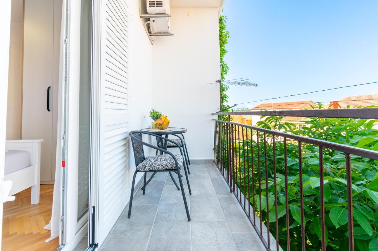 Apartmani Zora Makarska Exterior photo