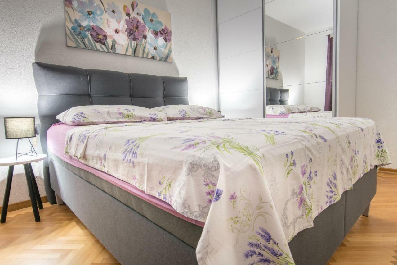 Apartmani Zora Makarska Exterior photo