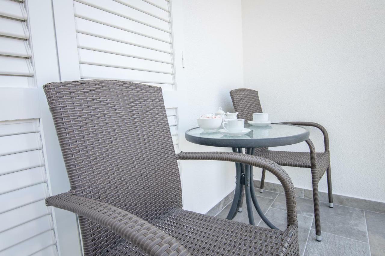 Apartmani Zora Makarska Exterior photo